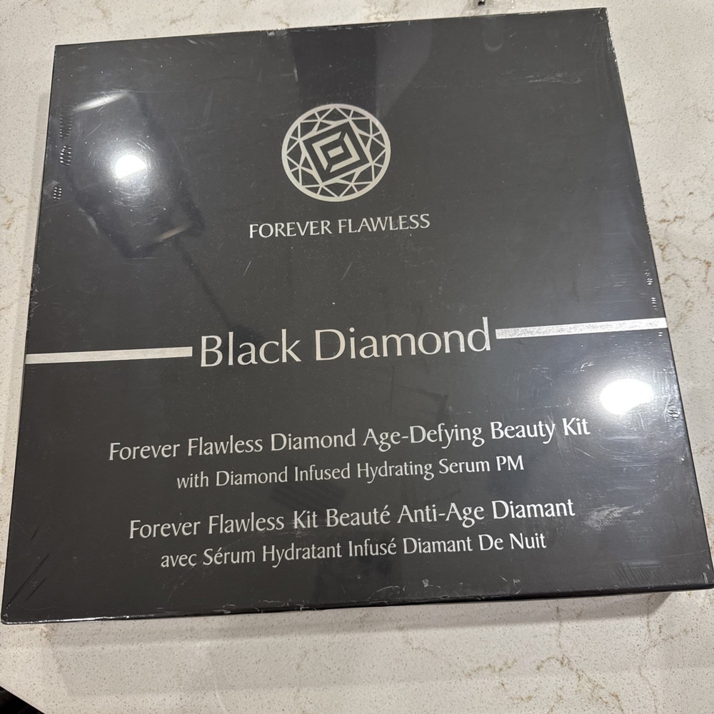 Forever Flawless Black Diamond Age-Defying Beauty Kit Hydrating Serum FF46 New